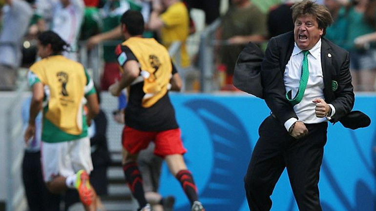 Μιγκέλ Ερέρα: Έριξε μπουνιά σε δημοσιογράφο και απολύθηκε